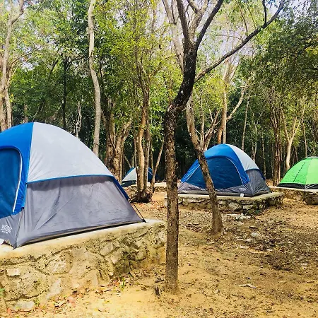 Cabanas Camping Yaxmuul Hotel
